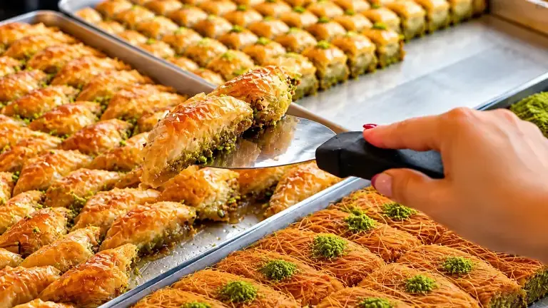 Kuru Baklava